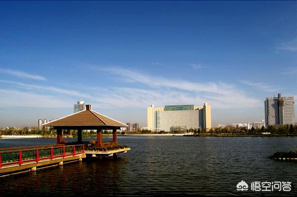 为什么临沂历史上没有成为都城,而现在能有超过1000万人？
