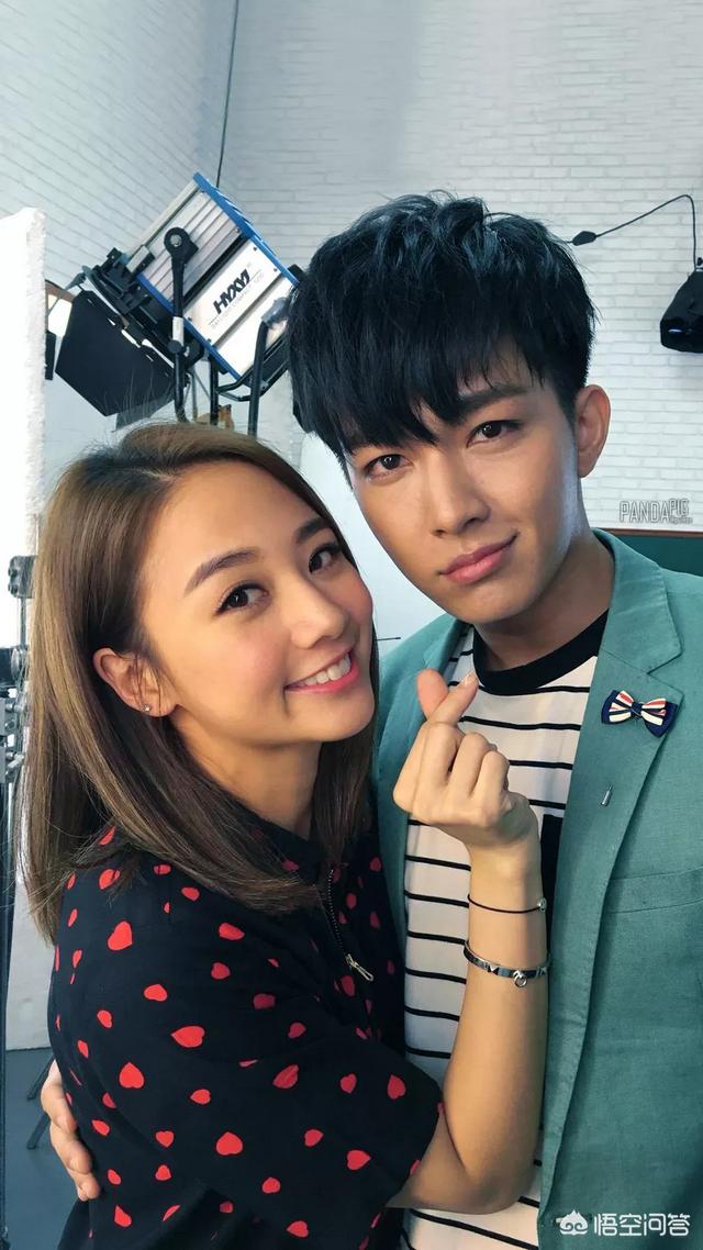 炎亚纶鬼鬼公布恋情:2017年都有哪些明星公开/被公开恋情了？