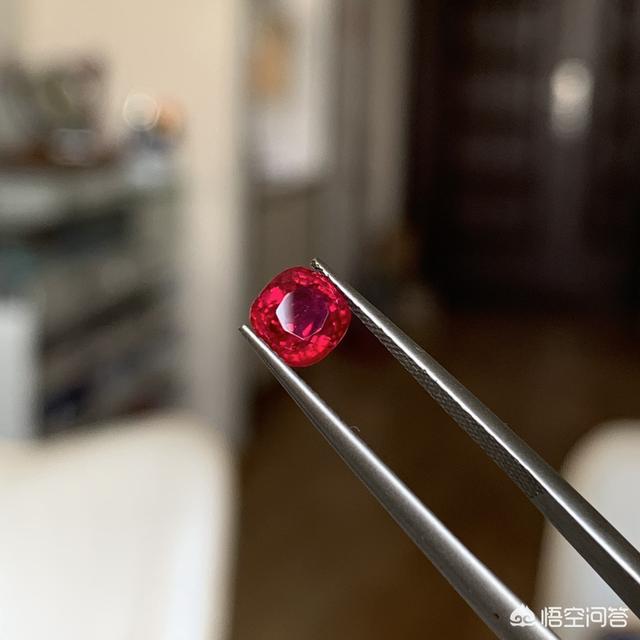 玫红色红宝石级别分类,红宝石的净度和透明度是如何分级的？