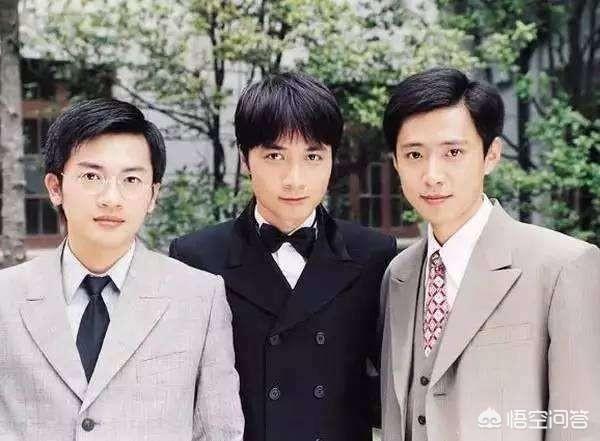 高鑫王一楠:高鑫外公在电影演l的是哪位军长？