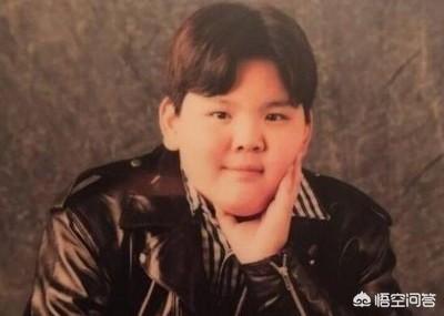杜雨露的儿子:向华强一共两个儿子，向佐和向佑。为何差别这么大？