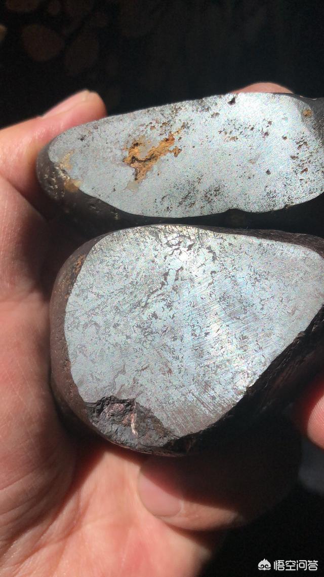 头条问答 - 陨石表面会发现熔融现象,局部或很大部分的被熔融了,请问