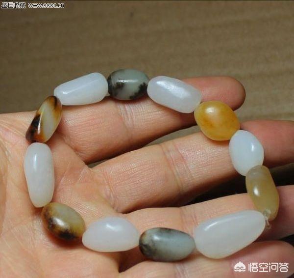 长期戴玉的好处和坏处,所谓的戴玉养人，有什么科学的解释吗？