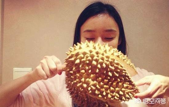 榴莲金菠萝图片:菠萝蜜和榴莲有什么区别？如何区分？