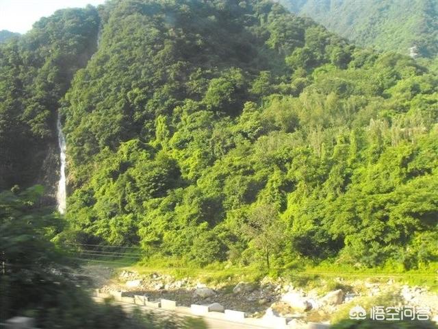 吴忠将军简历:你们家乡有哪些历史名人或者发生过哪些历史事件？