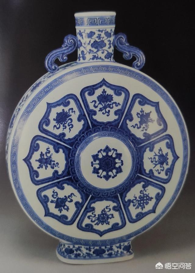 乾隆年制四字底款,乾隆年制鼻烟壶上的方框是什么字？