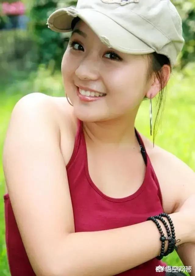 微信女昵称简单大方的:四十岁女人用什么微信昵称