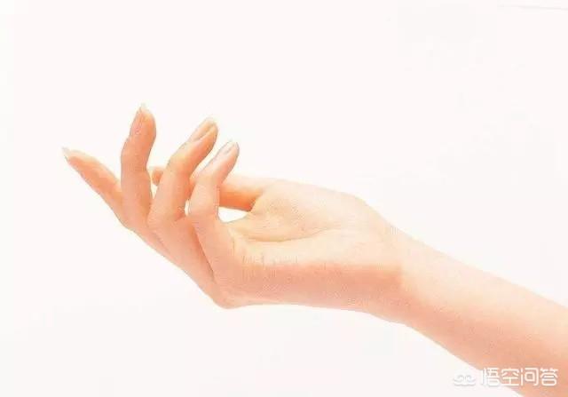捉到一只小可爱是什么意思:捕捉一只小可爱是什么意思 农村老话：大手抓草小手抓宝，有道理吗？