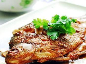 天津红烧鲽鱼的做法:饭店目鱼做法有哪些？怎么做？