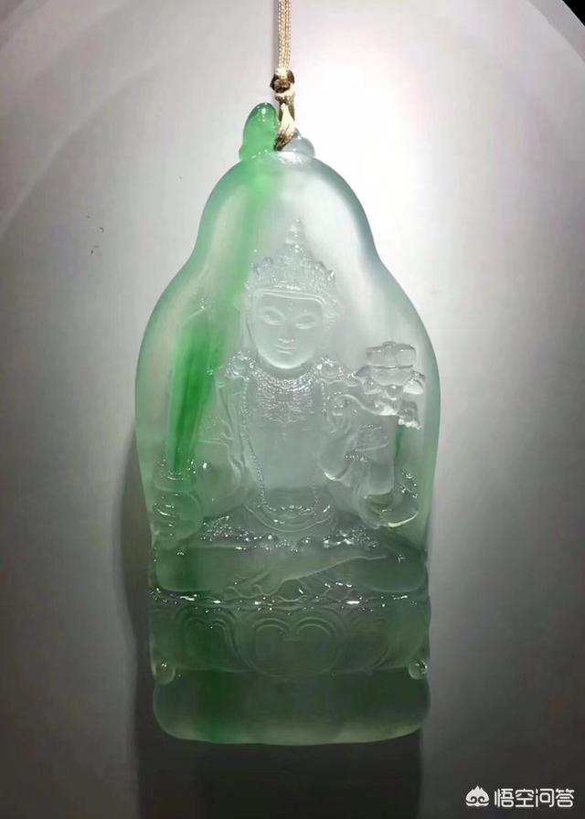 冰种石英石原石图片,冰种翡翠原石是什么样的呢？