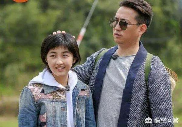 彭昱畅承认恋情女方是谁:《向往的生活》中张子枫和彭昱畅在一起，为何黄磊不愿意？