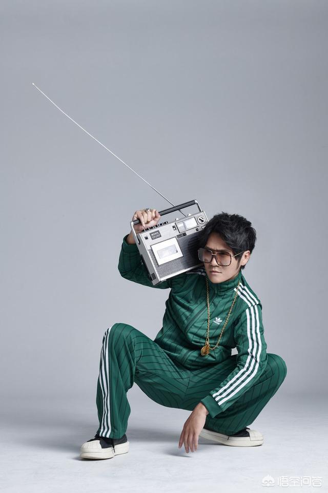 曹格的老婆:曹格晒妻子大肚照，是怀孕了吗