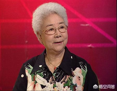 田华简历:出身贫苦的田华，是如何走上从影之路的？