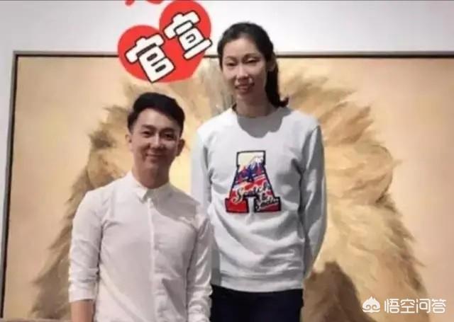 毕啸南祝贺朱婷，两人母亲春节互送礼物，球迷直呼：在一起！对此你怎么看？