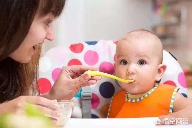 4个月的宝宝可以吃米粉吗，4个月的宝宝可以吃米粉吗？