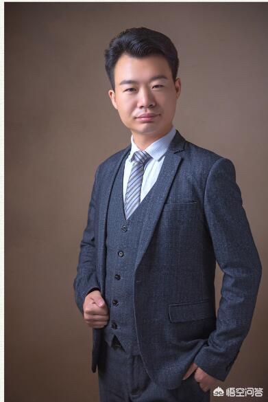 自己白天上班,想在网上开个小店,不知道卖什么？有没有好的推荐一下？