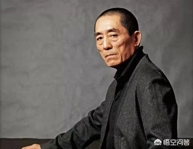 为什么现在很少看到张艺谋的作品了呢？