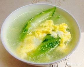 奶水不足的原因和治疗方法:坐月子产奶不足，有什么好的办法能解决？