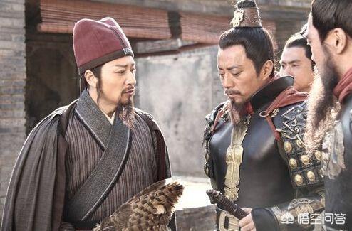 两次出现“招安”一词,都是宋江背着晁盖说出来的,晁盖不想招安吗？