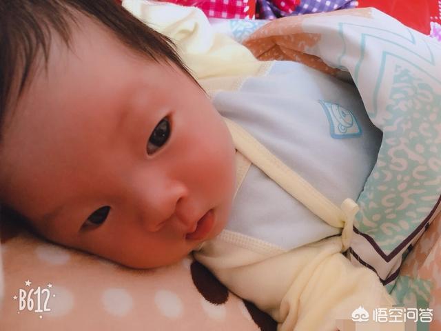 顺产后恶露多久干净:生完孩子后恶露多久能排干净？二十多天没干净正常吗？