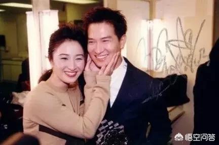 关咏荷主演的电视剧:为什么说看过关咏荷和张家辉的爱情故事后，很多人又相信爱情了？