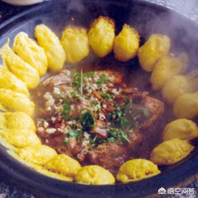 混合玉筋鱼酱油:玉筋鱼汁是酱油吗 农家铁锅炖，他们的炖鱼酱汁是如何调的？