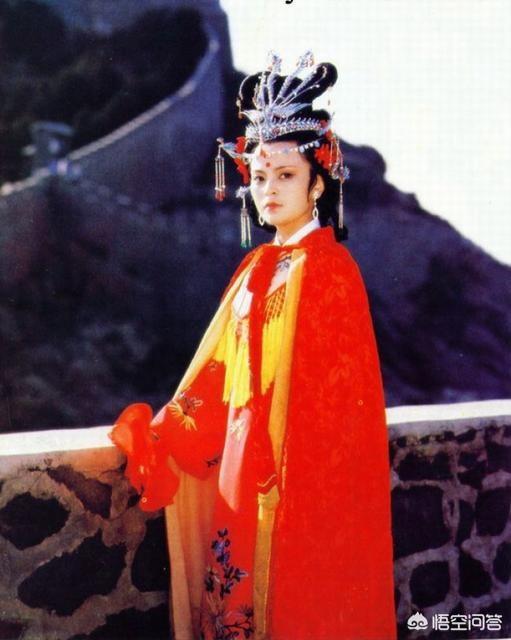 邓婕个人资料:刘晓庆、姚笛和邓婕演的王熙凤你们各给多少分？