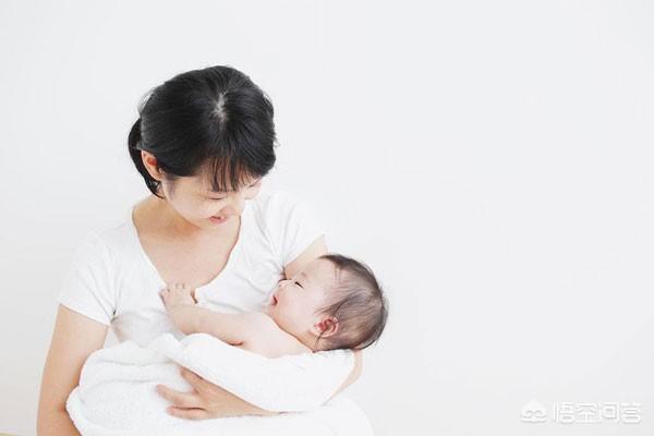 宝宝吃母乳太胖了怎么办:整个月子坐完反而胖了12斤，哺乳期该如何健康瘦身呢？