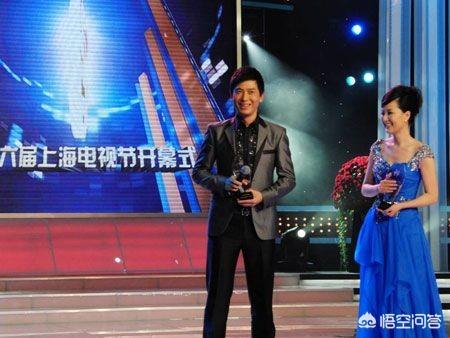 李静主持的节目:李静和戴军是夫妻吗？你们喜欢看她的《超级访问》吗？
