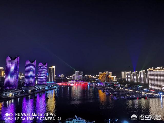 买了否冷:如何看待爱否科技的王跃琨说华为P30pro的月亮是P的