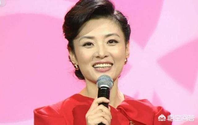 周涛的老公路云:曾经的春晚主持人周涛近况如何？听说她去演话剧了？