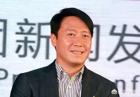 新上海滩演员表:《新上海滩》刘德华和张国荣谁才是男一号？哪个演技更好？
