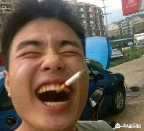 搞笑狗狗罚站视频:有什么让人笑的肚子疼的GIF？ 狗狗视频大全搞笑