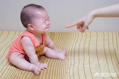 儿童表达自己的情绪的方法:如何了解宝宝的情绪变化？父母要注意什么？(情绪和情感变化的维度包括)