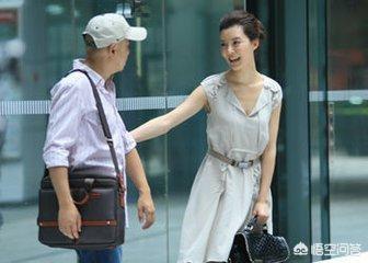大男当婚主题曲:《大男当婚》中曹小强最后选择了谁？