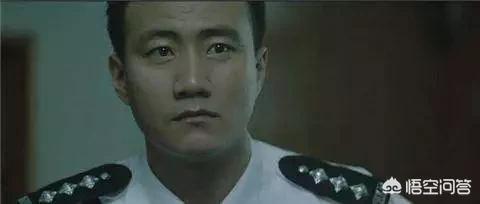 电影《无间道2》中，吴镇宇饰演的倪永孝是如何发现张耀扬饰演的罗继是卧底的？