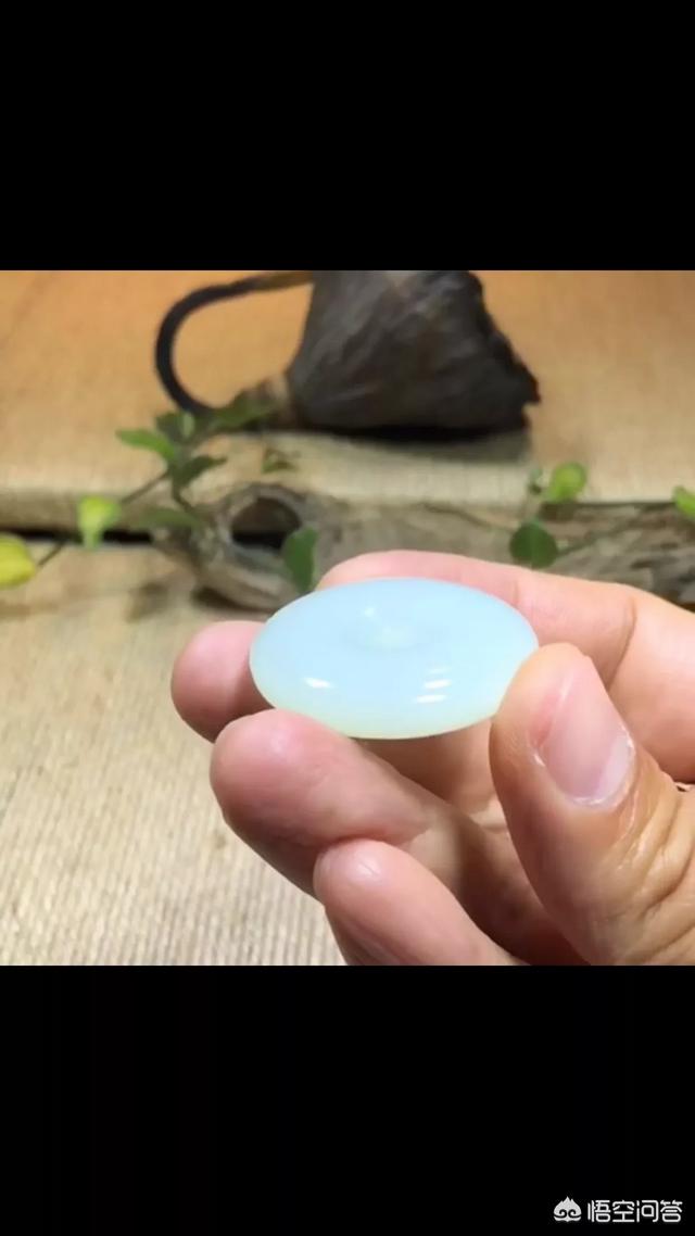 和田玉的八个等级,和田玉真正的白度是怎样的？