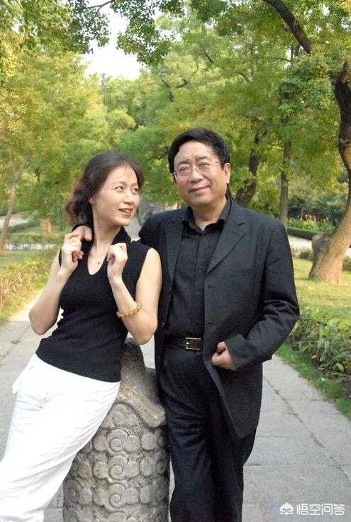 黄梅戏严凤英:黄梅戏大师严凤英的子女唱黄梅戏吗？