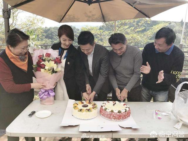 高鑫王一楠:高鑫外公在电影演l的是哪位军长？