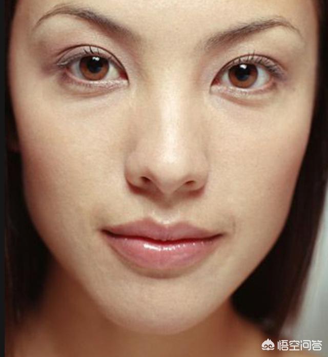 头条问答 - 最近发现自己长细纹了,我这个沙漠干皮,好像更容易长细纹