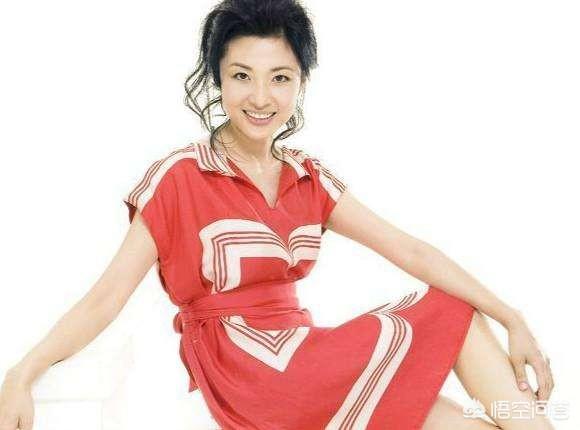 周涛的老公路云:曾经的春晚主持人周涛近况如何？听说她去演话剧了？