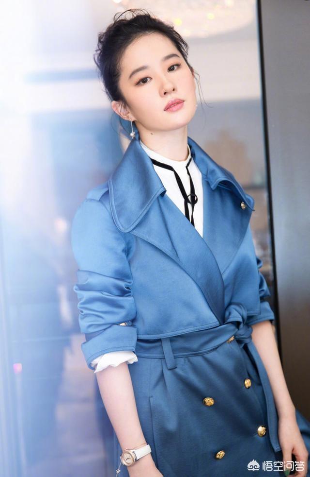 喜欢一个女孩怎么发<a href=https://maguai.com/list/256-0-0.html target=_blank class=infotextkey>朋友圈</a>:爱上一个女孩子怎么去跟她表白？(暗恋女孩子不敢表白)