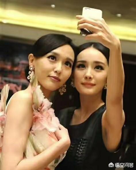 杨幂养小鬼天涯原贴:流量小花的明争暗斗，贵为85TOP的杨幂为何屡屡与闺蜜闹掰？