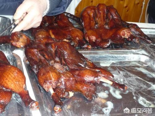 柯尔鸭:老婆天天拿着手机给我看柯尔鸭，一万多一只，如果是你，买不买啊