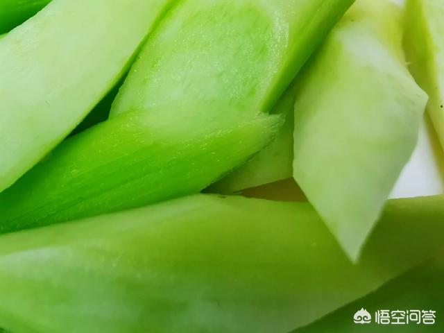 蒜蓉荷兰豆家常做法分享，芥兰怎样做才会“青花柳绿”