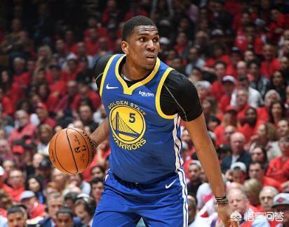 乔什霍华德英语翻译:你觉得哪些NBA球员的名字像中国人的名字？