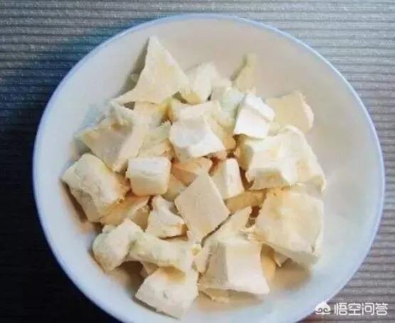榴莲炖鸡的做法:榴莲炖鸡的做法最正宗的做法 榴莲炖鸡味道如何？是怎么做的？