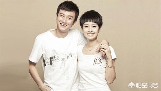 马伊琍的妈妈:马伊琍文章正式宣布离婚，父母离异对小孩来说究竟是利是弊？