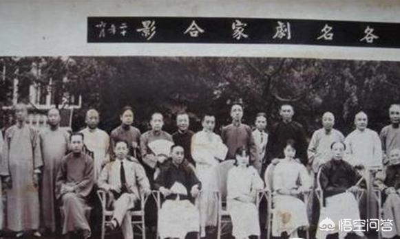 杜维瀚:上海滩大佬杜月笙去世后，其五位“如花美眷”结局怎样？