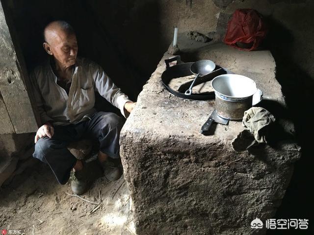 农村的老话“鳏夫房顶炊烟少”是什么意思,真的是这样吗？